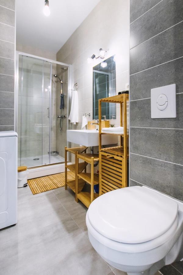 4 * Apartment Sunset Close To The Sea Kastela Exterior photo
